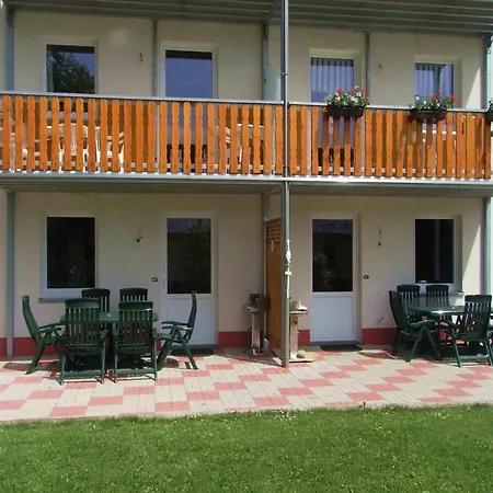 In Reuland, Cleaning Included Holiday home